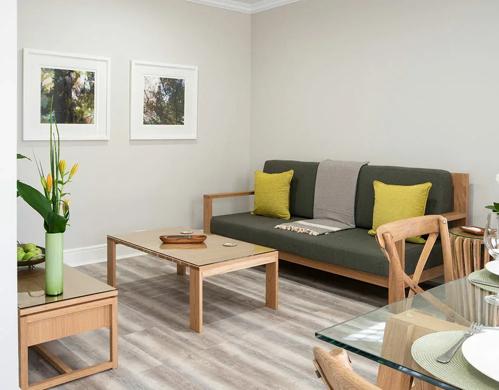 Featured deZign 250 - Image 1