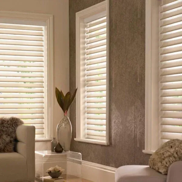 Lumi Vela Blinds