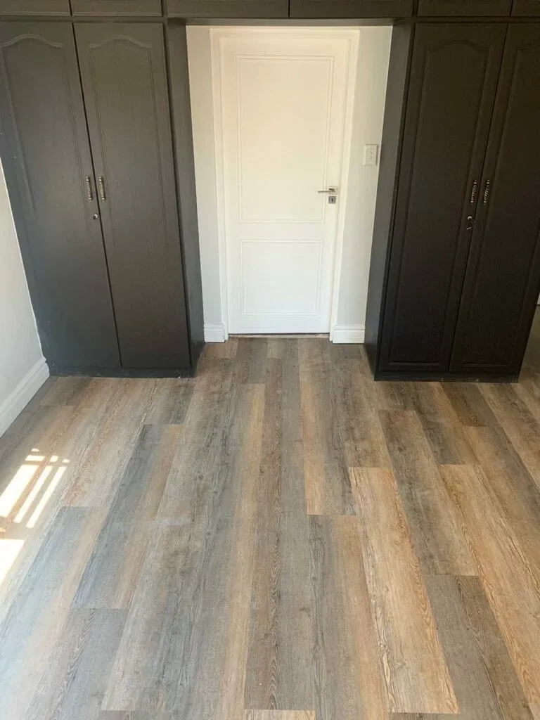 deZign 430 Blue Mountain Oak Picture